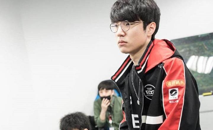 这在国际足 这在国际足