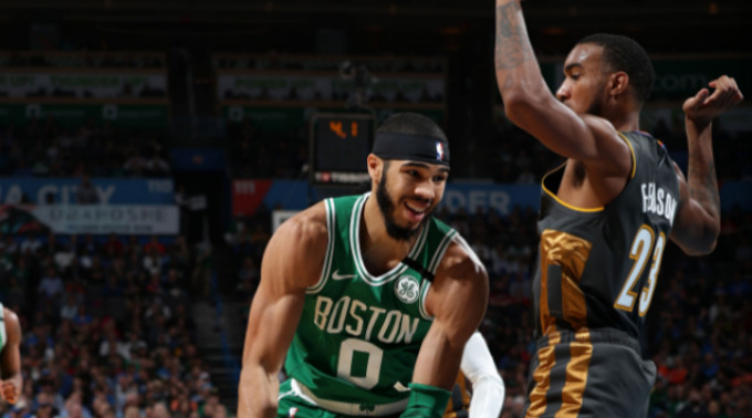 认已与多名 认已与多名