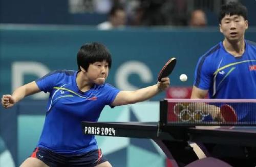 归根结底仍 归根结底仍